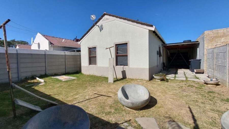 2 Bedroom Property for Sale in Victoria Park Western Cape